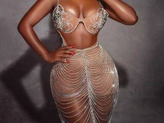 دردشة الفيديو المثيرة lucy-vell