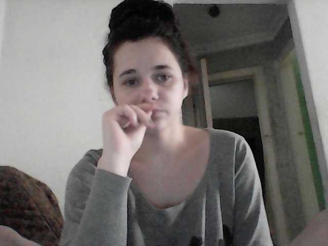 لقطات البث LucyAnDay