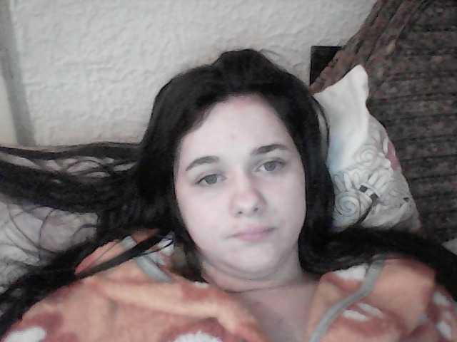 لقطات البث LucyAnDay