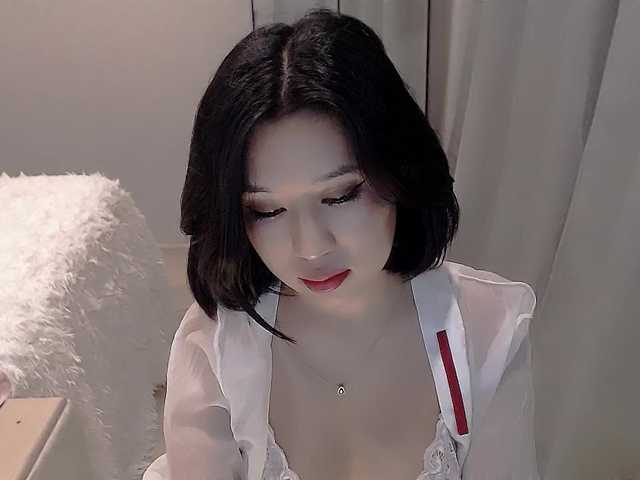 لقطات البث LucyLiu