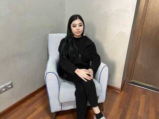 دردشة الفيديو المثيرة LuiMoxi