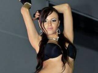 دردشة الفيديو المثيرة luisabelle