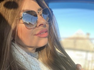 دردشة الفيديو المثيرة Luliia-cool