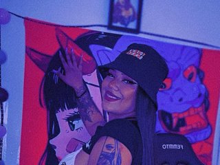 دردشة الفيديو المثيرة LUNA-BLAZE12