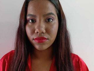 دردشة الفيديو المثيرة LunaBecker