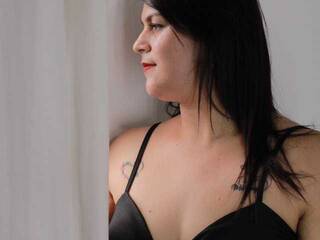 دردشة الفيديو المثيرة Lunamk