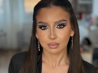 دردشة الفيديو المثيرة LunaMuze