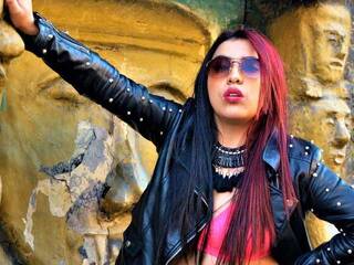 دردشة الفيديو المثيرة LunaRoberts