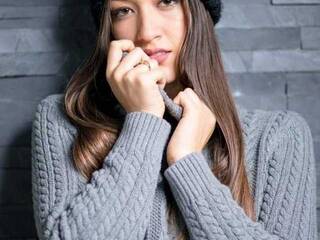 دردشة الفيديو المثيرة LunaStewart