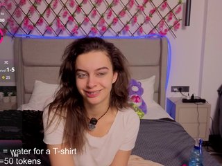 دردشة الفيديو المثيرة Lunessa