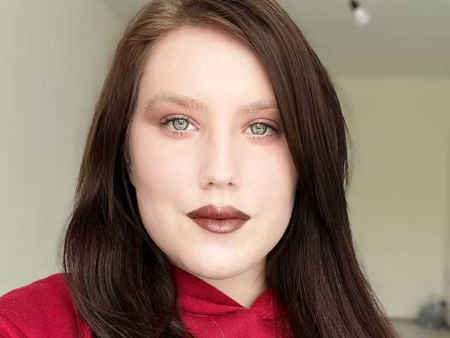 صورة الملف الشخصي LusciousLady