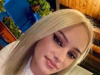 دردشة الفيديو المثيرة LustyRose