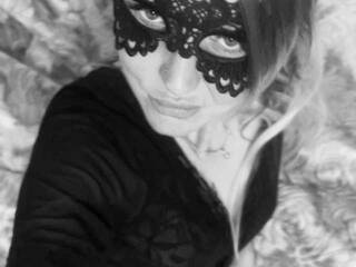 دردشة الفيديو المثيرة Lyalyalyaa