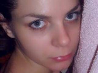 دردشة الفيديو المثيرة lyna2506