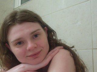 دردشة الفيديو المثيرة Lyra-flower-bunny