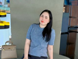 دردشة الفيديو المثيرة Lyysuu