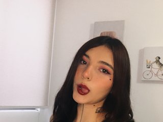 دردشة الفيديو المثيرة Mad-licia