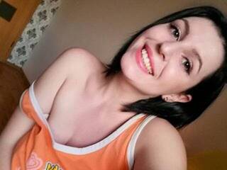 دردشة الفيديو المثيرة MaddySmith