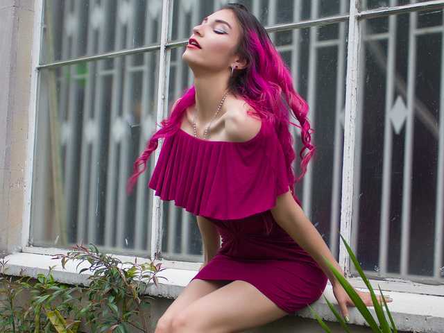 صورة الملف الشخصي madonnalatin