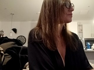 دردشة الفيديو المثيرة MaeLovelyOne