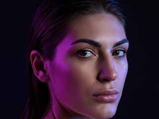 دردشة الفيديو المثيرة MaggieTurner