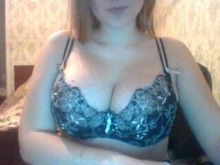 دردشة الفيديو المثيرة maliinkaa