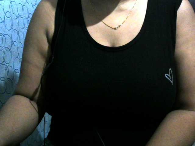 لقطات البث malini-mitra