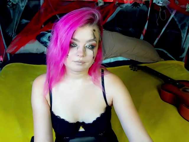 لقطات البث MalinkaMils