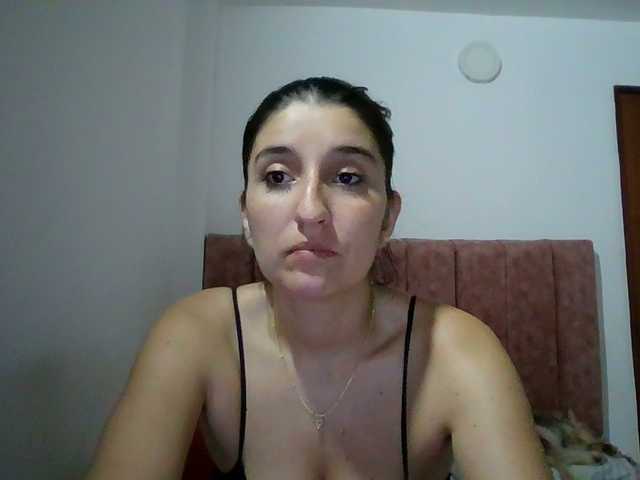 الصور mao022 hey guys for 2000 @total tokens I will perform a very hot show with toys until I cum we only need @remain tokens