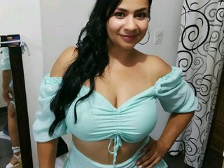 دردشة الفيديو المثيرة VALENTINA390