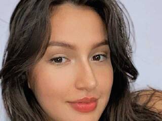 دردشة الفيديو المثيرة Marce-Queen