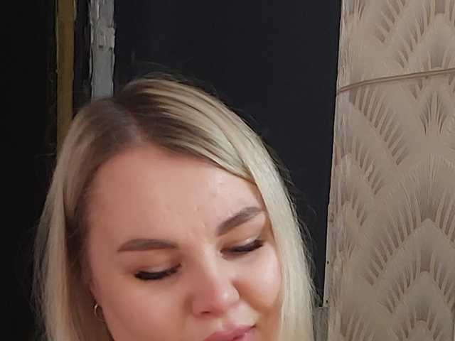 صورة الملف الشخصي Margo33q