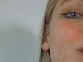 دردشة الفيديو المثيرة maria-cat