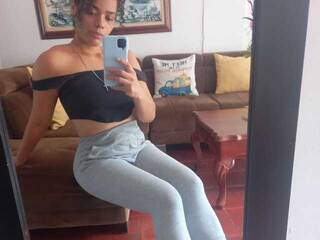 دردشة الفيديو المثيرة mariana-portada