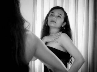 دردشة الفيديو المثيرة MarianaMurill