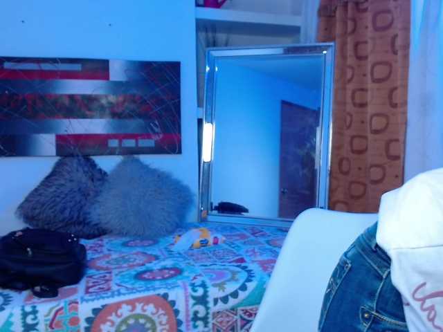 الصور marianesantos Hello Guys Welcome To My Room Enjoy The Show And Complete My Goal Stripers: 20tk Full Naked: 120tk Fingers In Pussy: 150tk Show Ass + Show Pussy 200tk Cum, Squirt , Anal, Toys 800tk