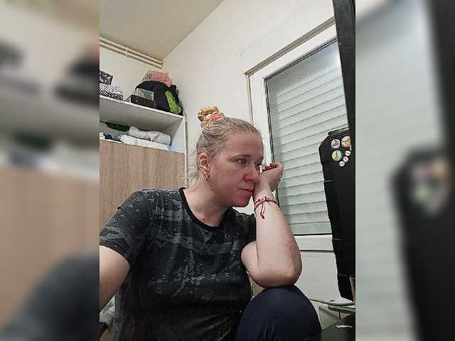 لقطات البث lorenarubia