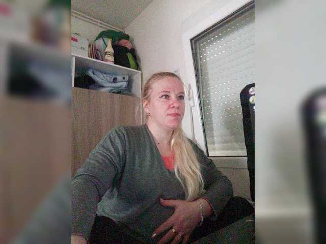 لقطات البث lorenarubia