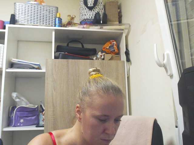 لقطات البث lorenarubia