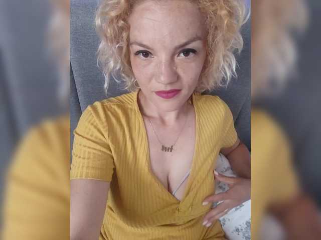 لقطات البث MarleenQueen