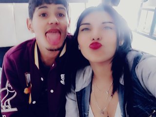 دردشة الفيديو المثيرة Martinasrobotxxx