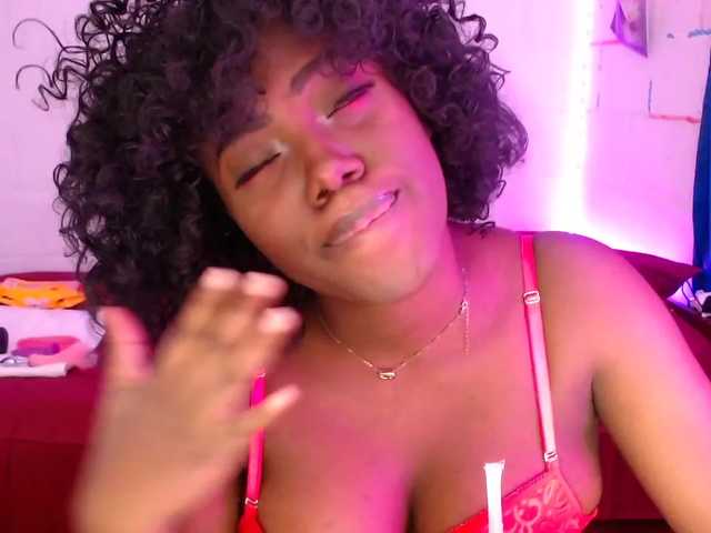 الصور Mary-Johnson Hi!! Make me happy with your tips #ahegao #ebony #anal #glasses #latina @sweetvj0626 Follow me on my instagram