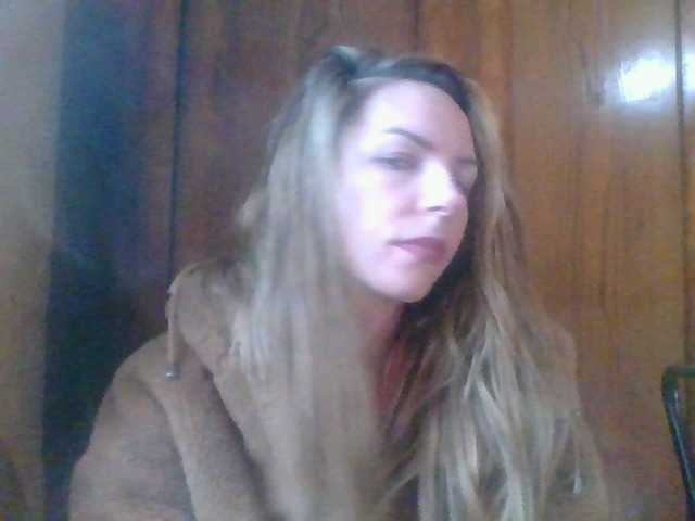 لقطات البث Maryhey10