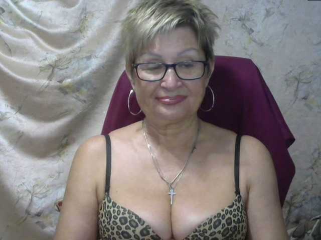 الصور MatureLissa Who wants to see mature pussy ? pls for @total English and German