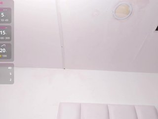 دردشة الفيديو المثيرة MatureNewbie