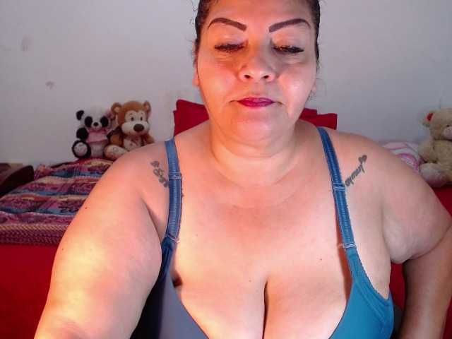 الصور Maturextgreat #bbw #bigbelly #bigboobs #bigass #grandma #milf #gilf #latina @total 600 @sofar 600 @remain 0