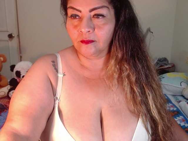 الصور Maturextgreat #bbw #bigbelly #bigboobs #bigass #grandma #milf #gilf #latina @total 600 @sofar 600 @remain 0