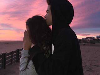 دردشة الفيديو المثيرة LeshaMasha