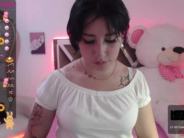 لقطات البث maya-tay
