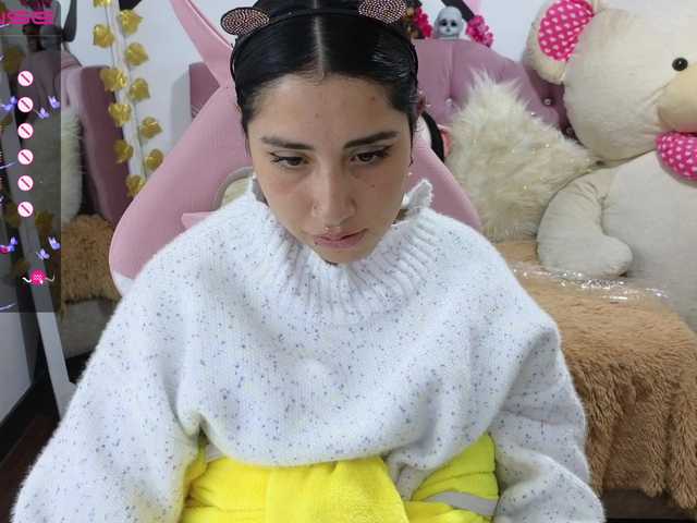لقطات البث maya-tay